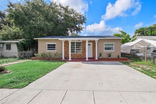 280 Ne 172nd St, North Miami Beach, FL, 33162-1879 | Card Image