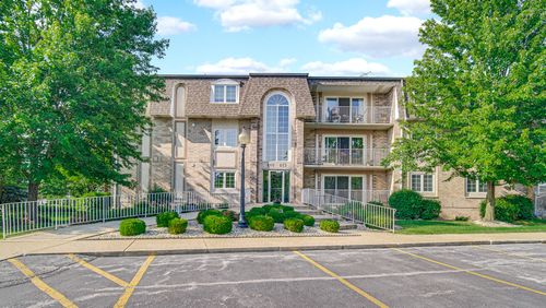 2d-408 Swan Dr, Dyer, IN, 46311-1072 | Card Image