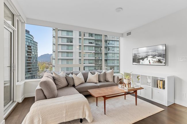 910 - 111 E 1 St Avenue, Condo with 2 bedrooms, 2 bathrooms and 1 parking in Vancouver BC | Image 14