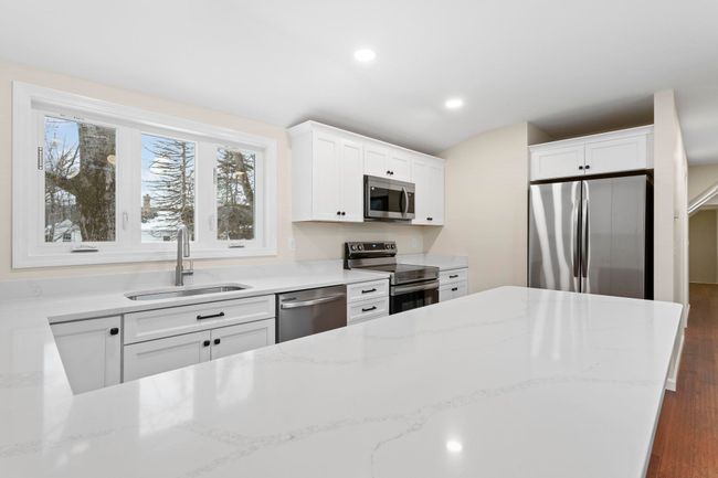 B - 40 Rush Rd, Condo with 4 bedrooms, 2 bathrooms and null parking in Henniker NH | Image 19