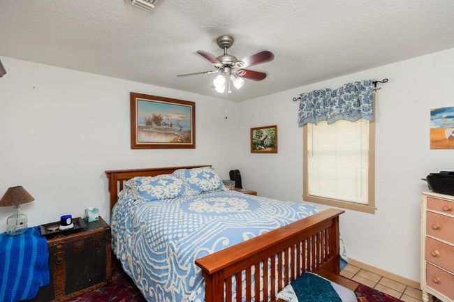 2610 Isbell Ln, House other with 4 bedrooms, 2 bathrooms and null parking in Silsbee TX | Image 19