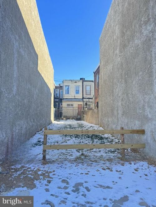 1517 N 29th St, PHILADELPHIA, PA, 19121-3620 | Card Image