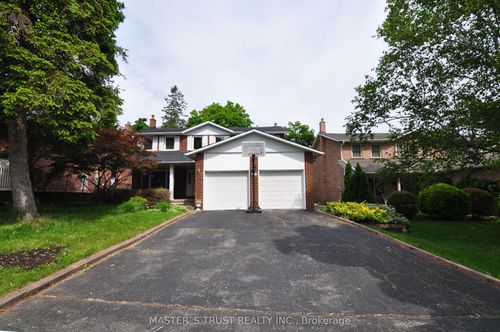 1901 Deer'S Wold, Mississauga, ON, L5K2G4 | Card Image