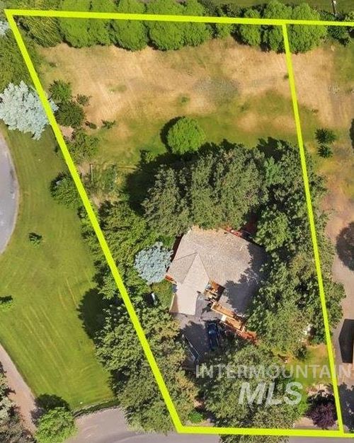 215 Willow Ln, Hagerman, ID, 83332-5434 | Card Image
