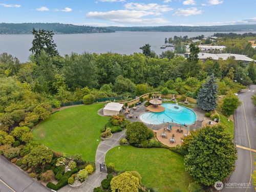 unit-a31-8005 Sand Point Way Ne, Seattle, WA, 98115-8143 | Card Image