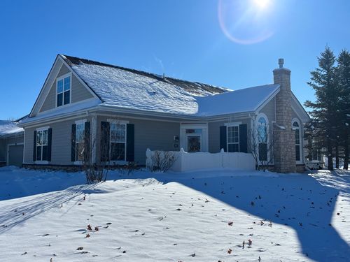 640 Schumann St, Woodstock, IL, 60098-8162 | Card Image