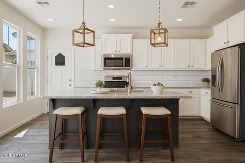 10439 E Naranja Ave, Mesa, AZ, 85209-7889 | Card Image