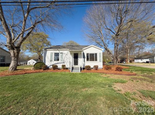 1433 Midlake Rd, Kannapolis, NC, 28083-6553 | Card Image