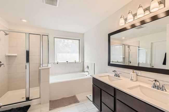 8126 Coco Bluff Dr, House other with 3 bedrooms, 3 bathrooms and 2 parking in Cypress TX | Image 16