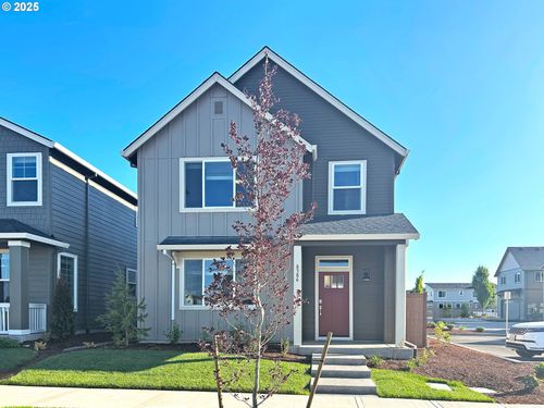 8386 Se Quincy St, Hillsboro, OR, 97123-3861 | Card Image
