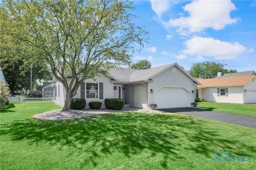 1951 Carvelle Dr, Northwood, OH, 43619-1619 | Card Image