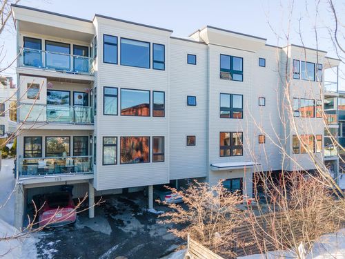 2b-133 York Street, Portland, ME, 04101 | Card Image