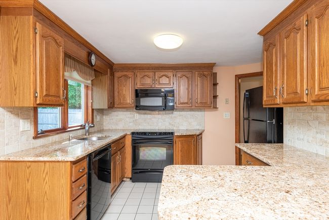 20 Cedardale Rd, House other with 2 bedrooms, 2 bathrooms and 1 parking in Lynn MA | Image 14