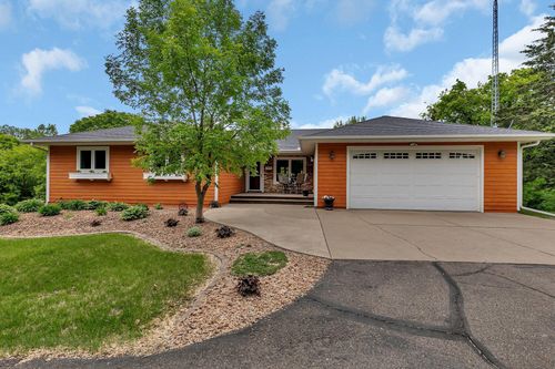 22905 5th St Nw, New London, MN, 56273-8651 | Card Image