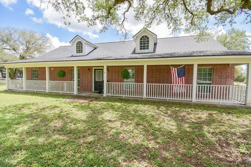 4427 County Road 382, Louise, TX, 77455-4449 | Card Image