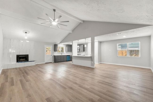 22907 Lemon Grove Dr, House other with 3 bedrooms, 2 bathrooms and null parking in Spring TX | Image 5