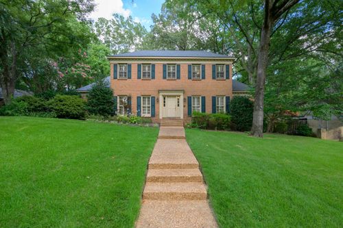 2784 Fox Creek Dr, Germantown, TN, 38138-6266 | Card Image