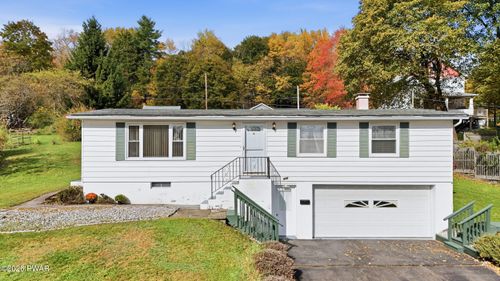 346 Ridge St, Honesdale, PA, 18431-1625 | Card Image