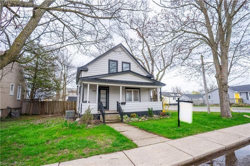 793 Steele St, Port Colborne, ON, L3K4Z5 | Card Image