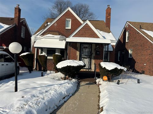 18281 Manor St, Detroit, MI, 48221-1940 | Card Image