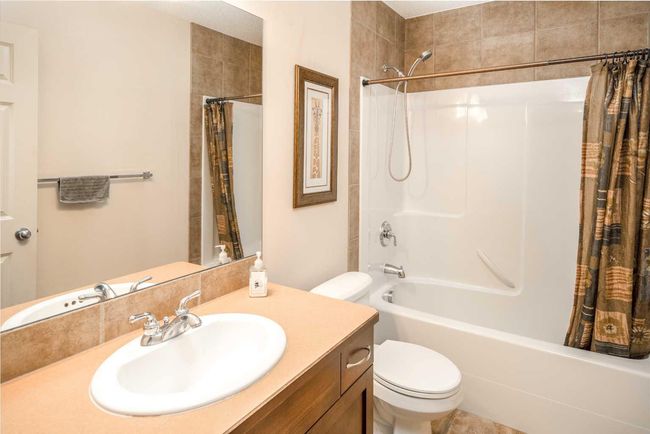 109 St Moritz Place Sw, House other with 3 bedrooms, 3 bathrooms and 4 parking in Calgary AB | Image 23