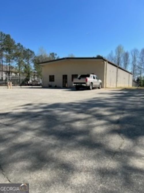 4098 Williamson Rd, Ellenwood, GA, 30294-2302 | Card Image