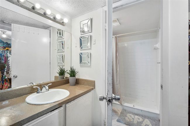 APT-1527 - 9188 W Atlantic Blvd, Condo with 3 bedrooms, 2 bathrooms and null parking in Coral Springs FL | Image 12