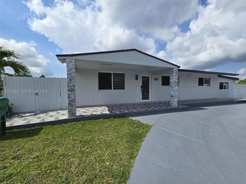 0-11984 Sw 195th St, Miami, FL, 33177-4324 | Card Image