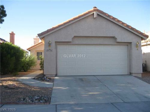 0-6492 Lombard Dr, Las Vegas, NV, 89108-2700 | Card Image