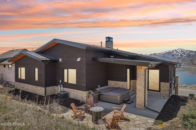 11332 N White Tail Ct, Home with 4 bedrooms, 4 bathrooms and null parking in Hideout UT | Image 27