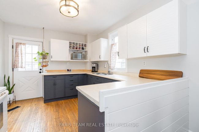 117 Douglas St, House other with 3 bedrooms, 1 bathrooms and 3 parking in Orillia ON | Image 9