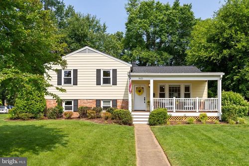 8620 Conover Pl, ALEXANDRIA, VA, 22308-2514 | Card Image