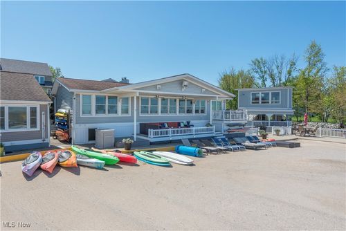 13005 W Lake Rd, Vermilion, OH, 44089-3055 | Card Image