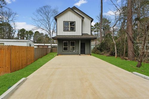 9792 Black Gum, Willis, TX, 77318-7232 | Card Image