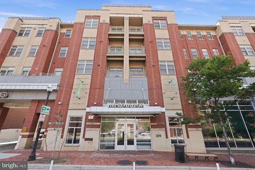 211-309 Holland Ln, ALEXANDRIA, VA, 22314-6108 | Card Image