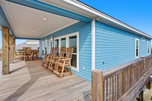 976 Mary Lynn, Crystal Beach, TX, 77650 | Card Image