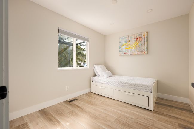 1282 Lincoln Dr, House other with 4 bedrooms, 3 bathrooms and 4 parking in Port Coquitlam BC | Image 12