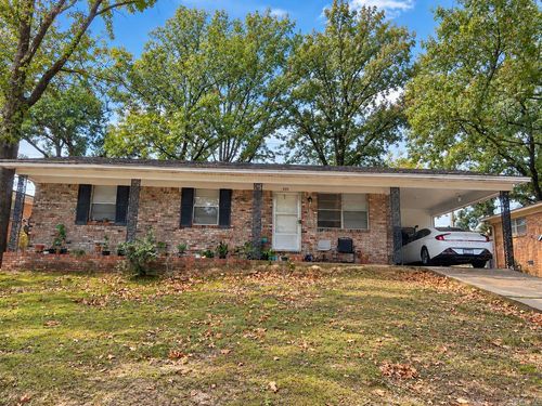406 Malibu Drive, Little Rock, AR, 72211 | Card Image