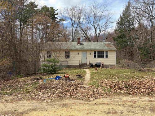 6 Fuller Lane, Epping, NH, 03042 | Card Image