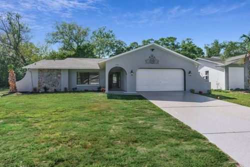 13501 Whitby Rd, HUDSON, FL, 34667-1465 | Card Image