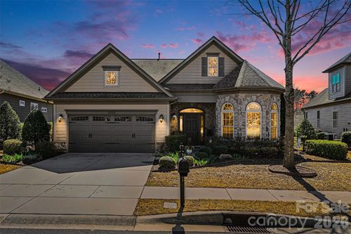 15523 Lake Ridge Road, Charlotte, NC, 28278 | Card Image