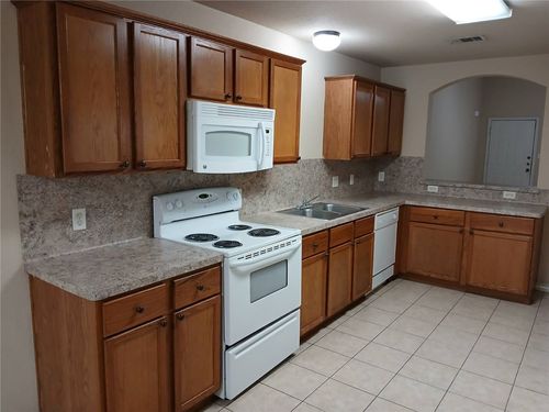 3528 Paloma Ridge Dr, College Station, TX, 77845-6340 | Card Image