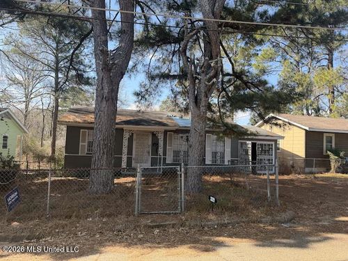 3329 Hollywood Ave, Jackson, MS, 39213-6756 | Card Image