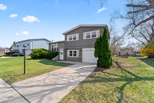 4827 Imperial Dr, Richton Park, IL, 60471-1703 | Card Image