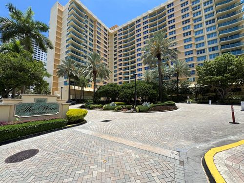 326-2501 S Ocean Drive, Hollywood, FL, 33019 | Card Image