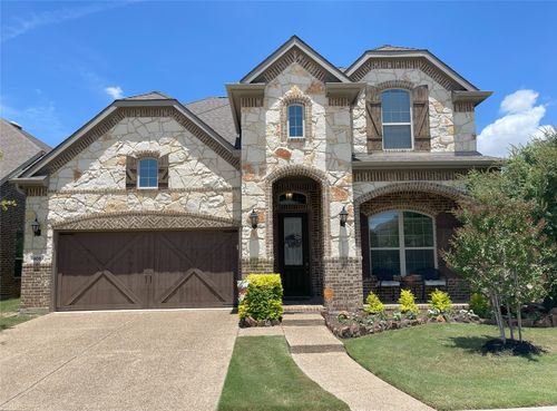 905 Dove Trl, Euless, TX, 76039-2195 | Card Image