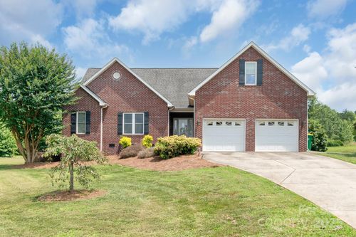 773 Hathcock Glen Dr, Oakboro, NC, 28129-7748 | Card Image