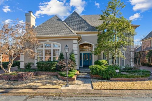 962 E Riverwalk Dr, Memphis, TN, 38120-2600 | Card Image