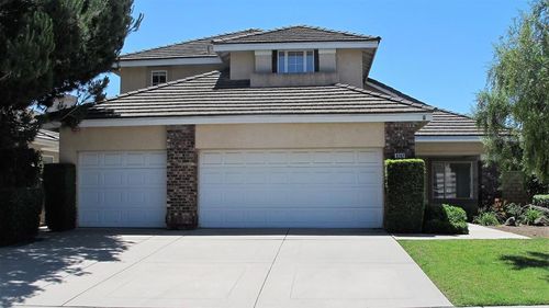 8262 Loma Vista Rd, Ventura, CA, 93003 | Card Image