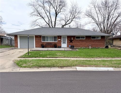 5424 Barnard Dr, Dayton, OH, 45424-4201 | Card Image